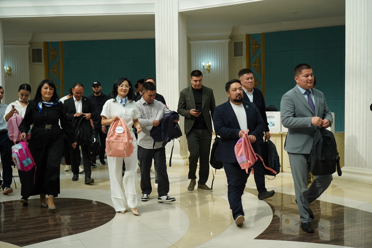 Оралда «Мектепке жол» акциясы өтті